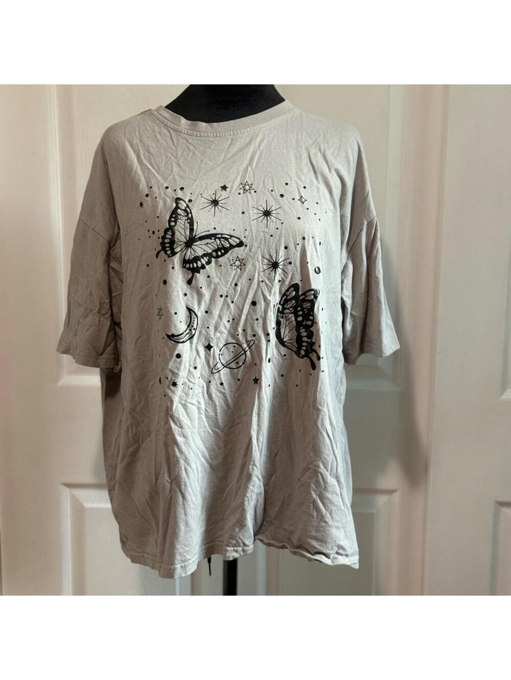 Women's Top | Short Sleeve Tee oversized | SHEIN | Size M